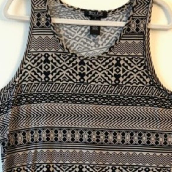 Rogue Collection High Low Sleeveless Maxi Dress with Geometric Pattern - 2X - Picture 2 of 5